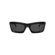 Gedurfde Cat-Eye Zonnebril met Logo-Plaque Prada , Black , Dames