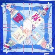 Pre-owned Silk scarves Hermès Vintage , Blue , Dames