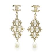 Pre-owned Fabric earrings Chanel Vintage , White , Dames