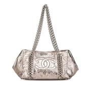 Pre-owned Leather chanel-bags Chanel Vintage , Gray , Dames