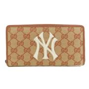 Pre-owned Canvas wallets Gucci Vintage , Brown , Dames