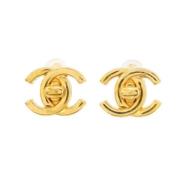 Pre-owned Metal earrings Chanel Vintage , Yellow , Dames