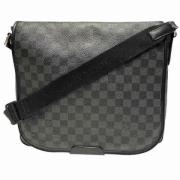 Pre-owned Canvas crossbody-bags Louis Vuitton Vintage , Black , Dames