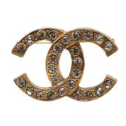 Pre-owned Metal brooches Chanel Vintage , Yellow , Dames