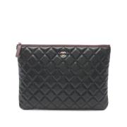 Pre-owned Leather clutches Chanel Vintage , Black , Dames