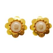 Pre-owned Metal chanel-jewelry Chanel Vintage , Yellow , Dames