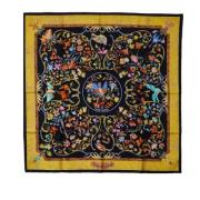 Pre-owned Canvas scarves Hermès Vintage , Multicolor , Dames