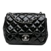 Pre-owned Leather crossbody-bags Chanel Vintage , Black , Dames