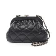 Pre-owned Leather crossbody-bags Chanel Vintage , Black , Dames