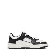 Zwarte Sneakers met Rockstud Detail Valentino Garavani , Black , Heren