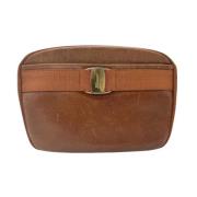 Pre-owned Leather shoulder-bags Salvatore Ferragamo Pre-owned , Brown ...