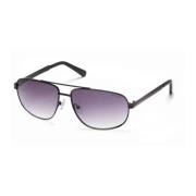 Stijlvolle Metalen Zonnebril met UV-bescherming Guess , Gray , Heren