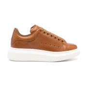 Oversized Lace-Up Leren Sneakers Alexander McQueen , Brown , Dames