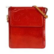 Pre-owned Leather crossbody-bags Louis Vuitton Vintage , Red , Dames