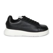 Zwarte leren sneakers met stevige zool Emporio Armani , Black , Heren