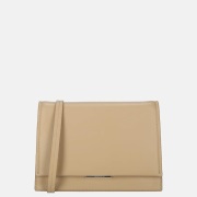 Calvin Klein Linear crossbody tas M chanterelle