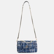 Nikkie Boucle Berkely schoudertas cornflower