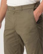 Replay Brad Heren Chino