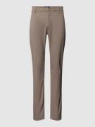 Slim fit broek met knoopsluiting, model 'BHNATAN'