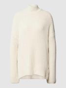 Gebreide pullover met extra brede schouders, model 'BELLA'