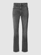 Modern fit jeans met labeldetail, model 'Mitch'