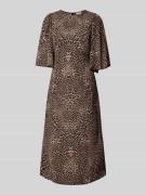 Midi-jurk met dierenprint, model 'LEILA'