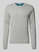 Regular fit gebreide pullover met V-hals