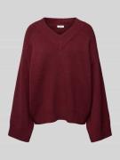 Gebreide pullover met V-hals, model 'Solveig'