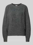 Gebreide pullover met ronde hals, model 'IRMA'