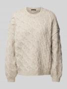 Gebreide pullover met extra brede schouders, model 'RAMEA'