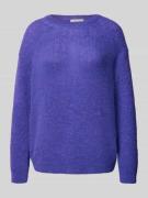 Gebreide pullover met extra brede schouders