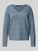 Pullover met V-hals, model 'RICA'