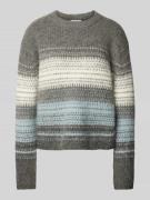 Gebreide pullover met wol, model 'Pradeta'