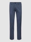 Slim fit chino met labeldetail, model 'Schino'