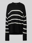 Oversized gebreide pullover met extra brede schouders