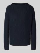 Gebreide pullover met extra brede schouders, model 'Parto'