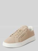 Sneakers van leer met labeldetails, model 'COURT BETTER'