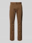 Slim fit chino met steekzakken