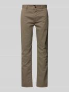 Slim fit chino met ceintuurlussen.