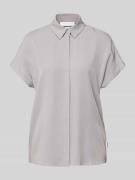 Regular fit blouse met labeldetail, model 'LARISAANA'