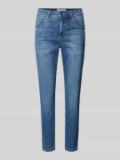 Korte jeans met labelpatch, model 'Ornella'