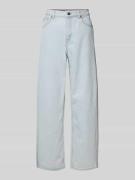 Wide leg jeans in 5-pocketmodel, model 'Leni'