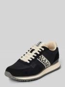 Sneakers met labelpatches