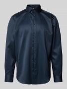 Regular fit zakelijk overhemd met kentkraag