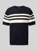 T-shirt met broderie anglaise, model 'Ander'