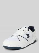 Sneakers met vetersluiting