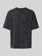 T-shirt met labelprint