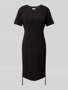 Knielange T-shirtjurk met logostitching