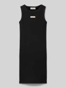 Jurk in riblook met labelstitching