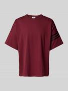 T-shirt met geribde ronde hals